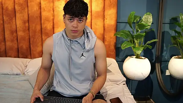 Ethan occonor online show from 15, 9, 2025