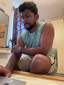 Snapshot of CrazyShashank chatting on 21, 12, 2025 CrazyShashank online show from 21, 12, 2025