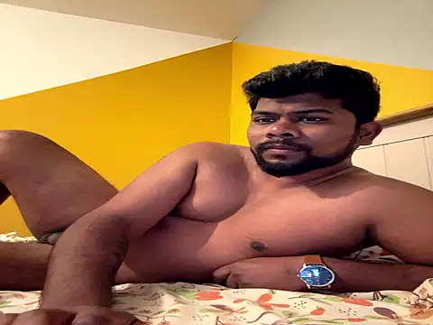 Snapshot of CrazyShashank chatting on 23, 12, 2025 CrazyShashank online show from 23, 12, 2025