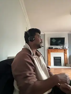 Snapshot of CrazyShashank chatting on 6, 2, 2026 CrazyShashank online show from 6, 2, 2026