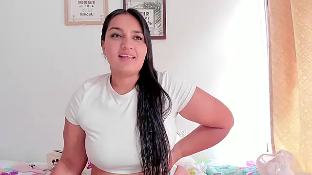 selena jhonson online show from 15, 9, 2025