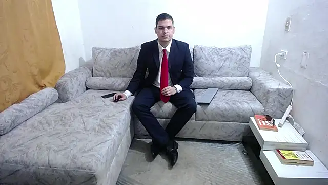 Victor Maitland online show from 3, 10, 2025