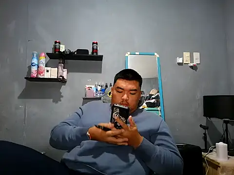 Snapshot of arthur_shelby2 chatting on 5, 11, 2025 arthur shelby2 online show from 5, 11, 2025