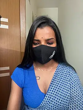 Snapshot of its_ur_flora chatting on 9, 4, 2026 its ur flora online show from 9, 4, 2026