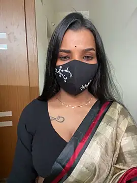 Snapshot of its_ur_flora chatting on 10, 4, 2026 its ur flora online show from 10, 4, 2026