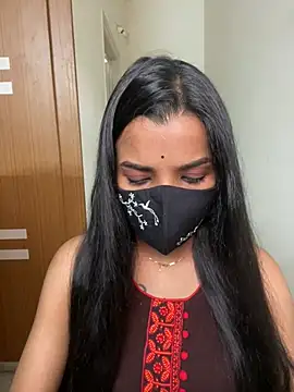 Snapshot of its_ur_flora chatting on 14, 4, 2026 its ur flora online show from 14, 4, 2026