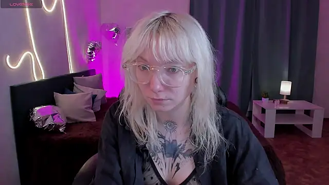 Snapshot of tattoo_art_baby chatting on 24, 5, 2026 tattoo art baby online show from 24, 5, 2026