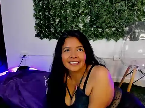 DianaOchoa  online show from 12, 4, 2026