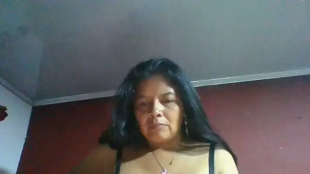 Snapshot of DianaOchoa_ chatting on 28, 6, 2026 DianaOchoa online show from 28, 6, 2026