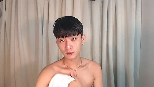 Snapshot of asian_dai chatting on 24, 9, 2025 asian dai online show from 24, 9, 2025