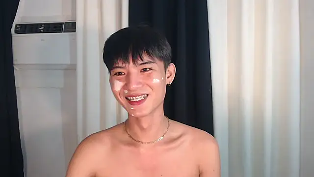 Snapshot of asian_dai chatting on 27, 10, 2025 asian dai online show from 27, 10, 2025