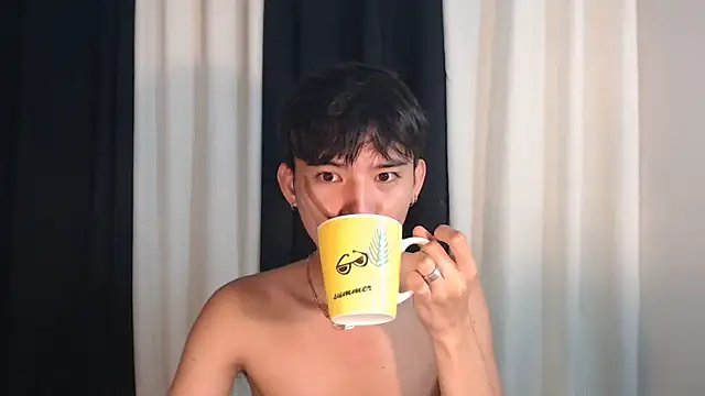 Snapshot of asian_dai chatting on 7, 11, 2025 asian dai online show from 7, 11, 2025