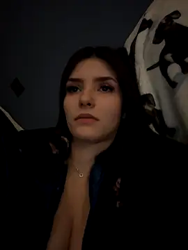 Snapshot of Naughty_CrystalXX chatting on 6, 10, 2025 Naughty CrystalXX online show from 6, 10, 2025