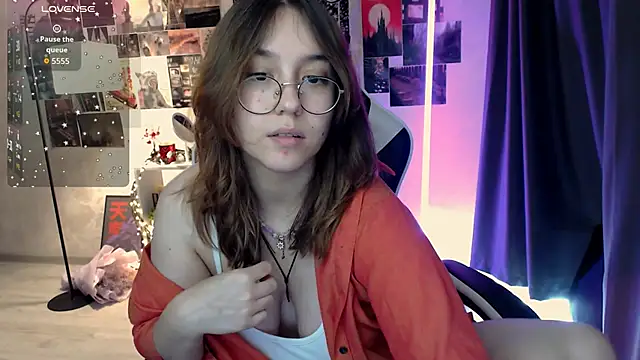 Snapshot of ameliameadd chatting on 22, 9, 2025 ameliameadd online show from 22, 9, 2025