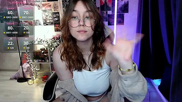 Snapshot of ameliameadd chatting on 19, 11, 2025 ameliameadd online show from 19, 11, 2025