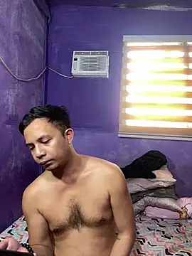 hotcumboi69 online show from 3, 3, 2026