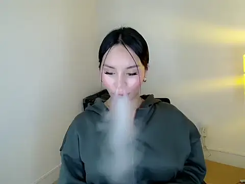 Snapshot of holly_tabby chatting on 22, 6, 2026 holly tabby online show from 22, 6, 2026