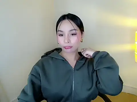 Snapshot of holly_tabby chatting on 26, 6, 2026 holly tabby online show from 26, 6, 2026