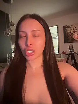 ArianaaSwift online show from 2, 6, 2026
