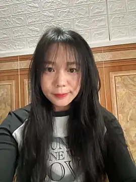 Snapshot of binejr chatting on 9, 10, 2025 binejr online show from 9, 10, 2025