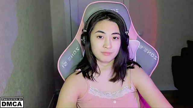 Snapshot of MeilideQian1 chatting on 25, 11, 2025 MeilideQian1 online show from 25, 11, 2025