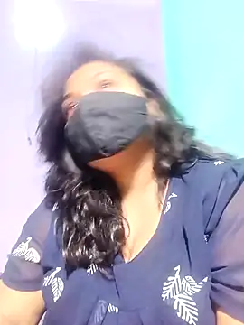 Snapshot of pushpak32 chatting on 21, 11, 2025 pushpak32 online show from 21, 11, 2025