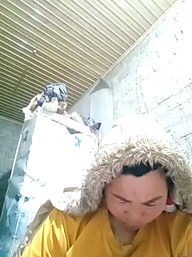 jienrrr online show from 4, 3, 2026