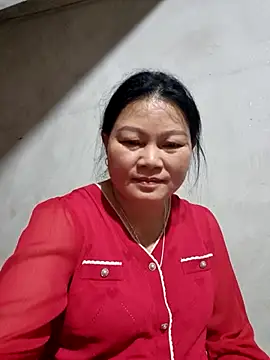 Snapshot of yoowwmr chatting on 11, 11, 2025 yoowwmr online show from 11, 11, 2025