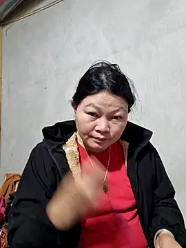 Snapshot of yoowwmr chatting on 21, 11, 2025 yoowwmr online show from 21, 11, 2025