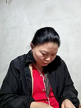 Snapshot of yoowwmr chatting on 25, 11, 2025 yoowwmr online show from 25, 11, 2025