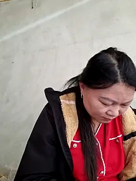 Snapshot of yoowwmr chatting on 1, 12, 2025 yoowwmr online show from 1, 12, 2025