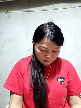 Snapshot of yoowwmr chatting on 3, 12, 2025 yoowwmr online show from 3, 12, 2025