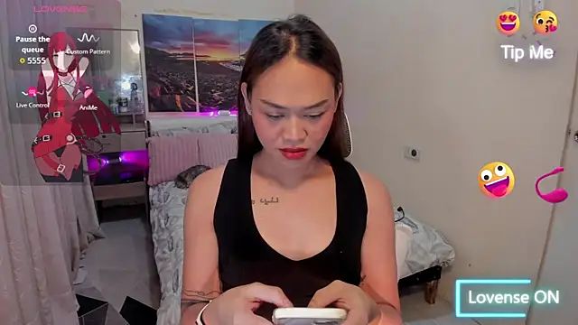 Snapshot of Miss_VictoriaWilliams chatting on 8, 9, 2025 Miss VictoriaWilliams online show from 8, 9, 2025
