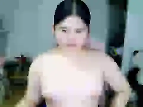 Snapshot of skinnygirl_69 chatting on 28, 10, 2025 skinnygirl 69 online show from 28, 10, 2025