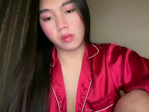 Snapshot of kat_mire chatting on 7, 7, 2026 kat mire online show from 7, 7, 2026