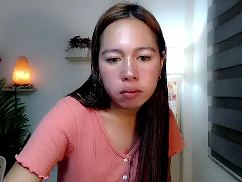 Snapshot of kimbratx chatting on 20, 5, 2026 kimbratx online show from 20, 5, 2026