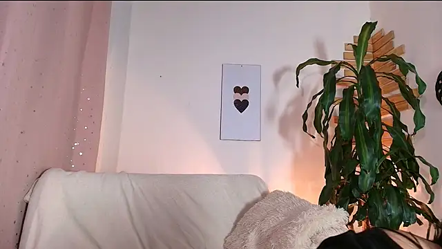 mitsuri 7777 online show from 4, 12, 2025