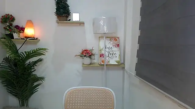 scarlett brownx69 online show from 19, 9, 2025