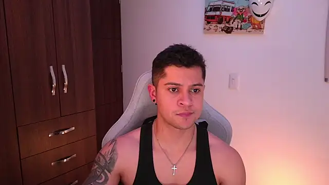 domsantiago  online show from 24, 10, 2025