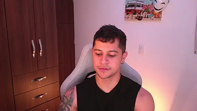 domsantiago  online show from 27, 10, 2025