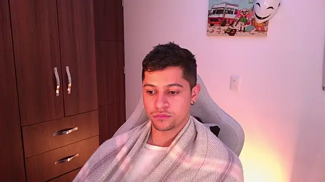 domsantiago  online show from 30, 10, 2025