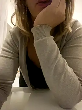 Veryvery30 online show from 8, 11, 2025