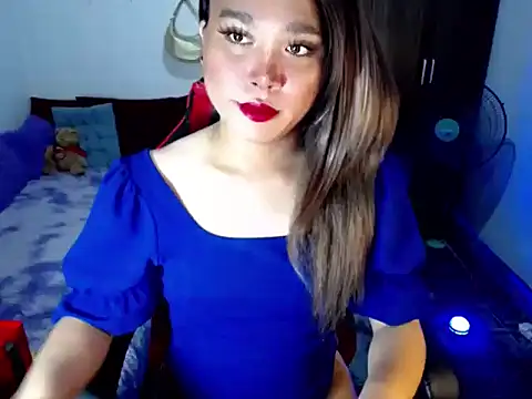 Urassiansweetcummer online show from 25, 3, 2026