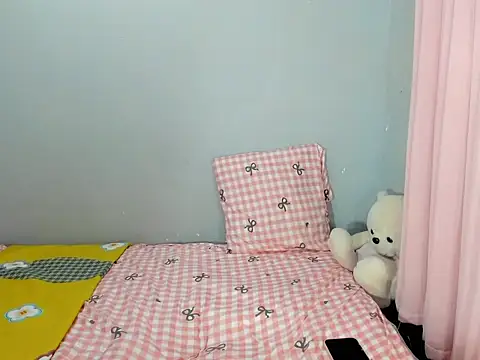 scarlettedarkxx online show from 25, 2, 2026