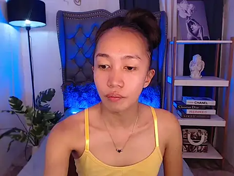 Sweet kittyxx online show from 12, 2, 2026