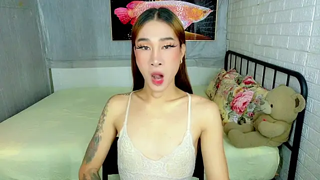 TRANSGODDESSA online show from 29, 9, 2025