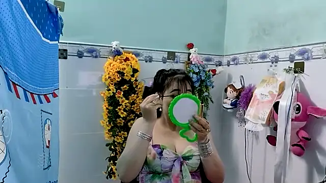 emgaixinhngoan online show from 28, 9, 2025