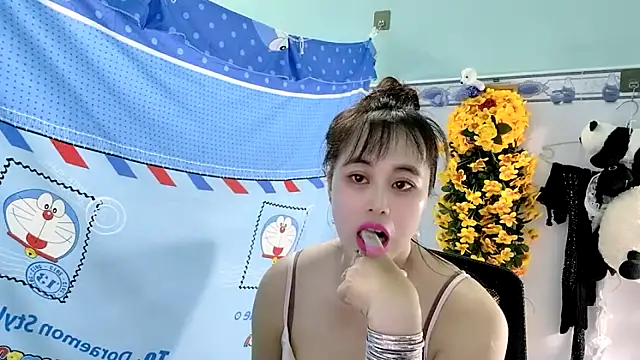 emgaixinhngoan online show from 29, 9, 2025