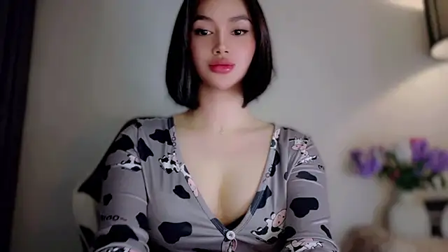 anna lala7 online show from 13, 4, 2026