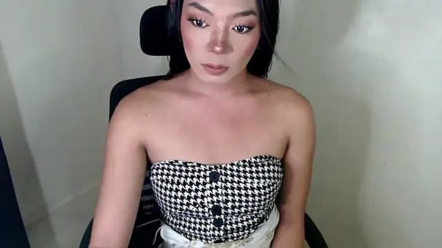 yourhotfuckingvanessa online show from 15, 10, 2025